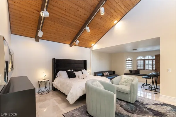 $5,000 | 2845 Queens Courtyard Drive, Las Vegas, NV 89109