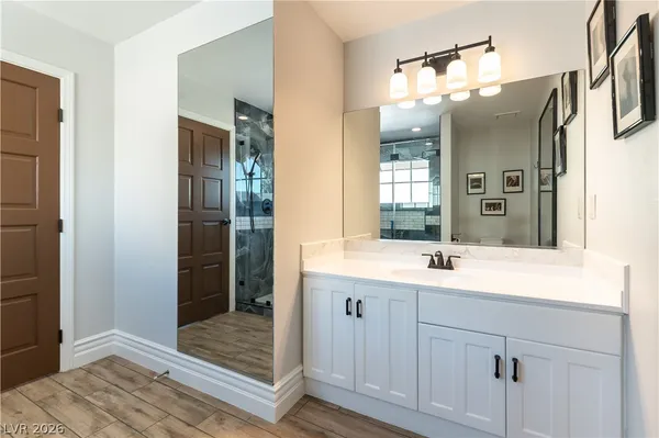 $5,000 | 2845 Queens Courtyard Drive, Las Vegas, NV 89109