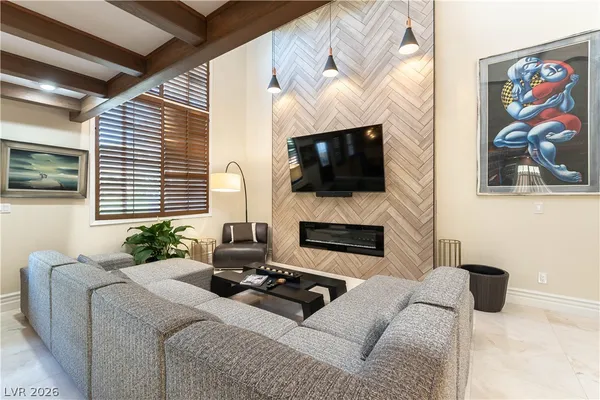 $5,000 | 2845 Queens Courtyard Drive, Las Vegas, NV 89109