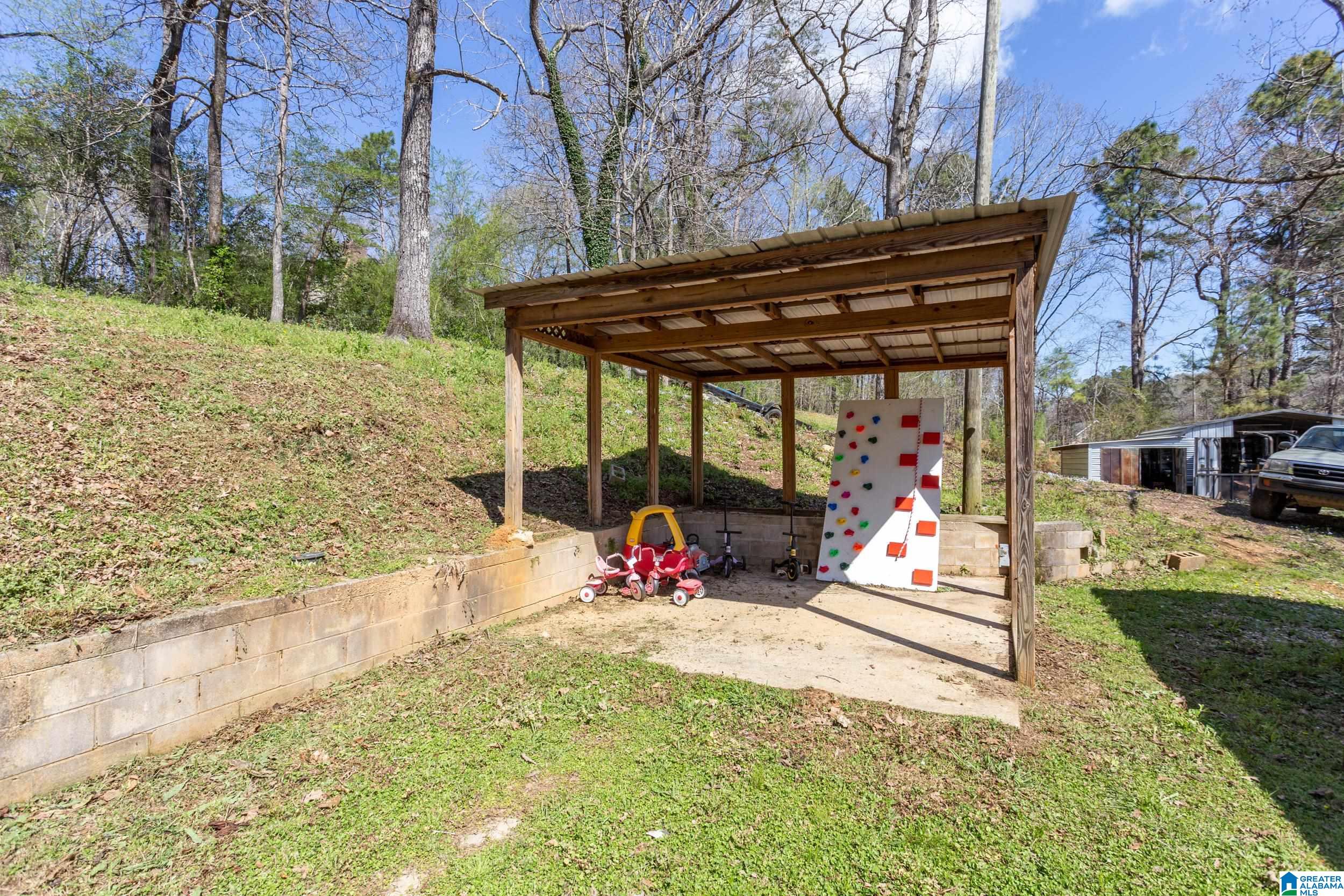 2024 Taylors Mill Road Talladega, AL 35160 - Photo 29 of 36