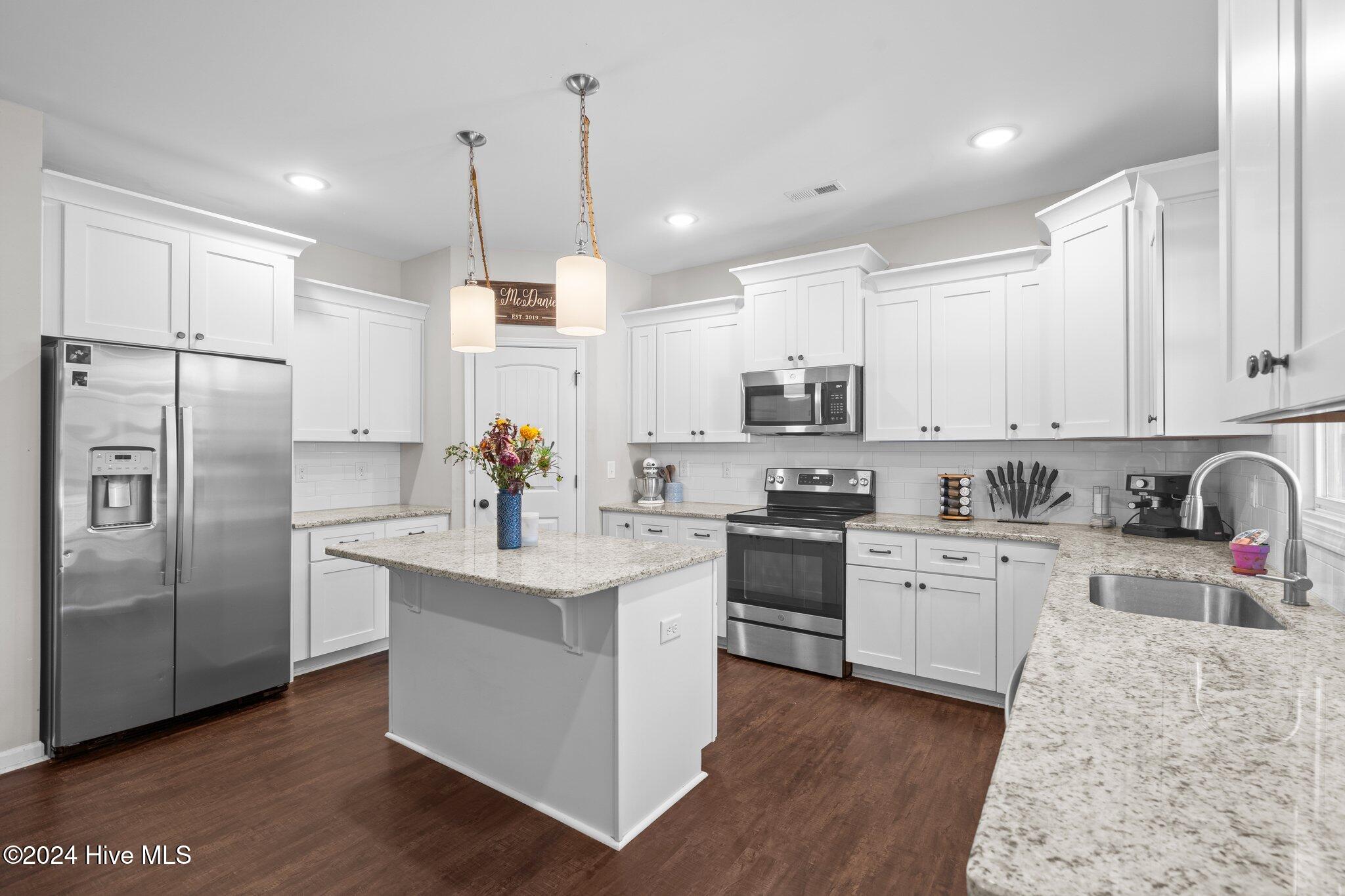 6983 Calloway Road Aberdeen, NC 28315 - Photo 26 of 51 27-web-or-mls-DSC07685