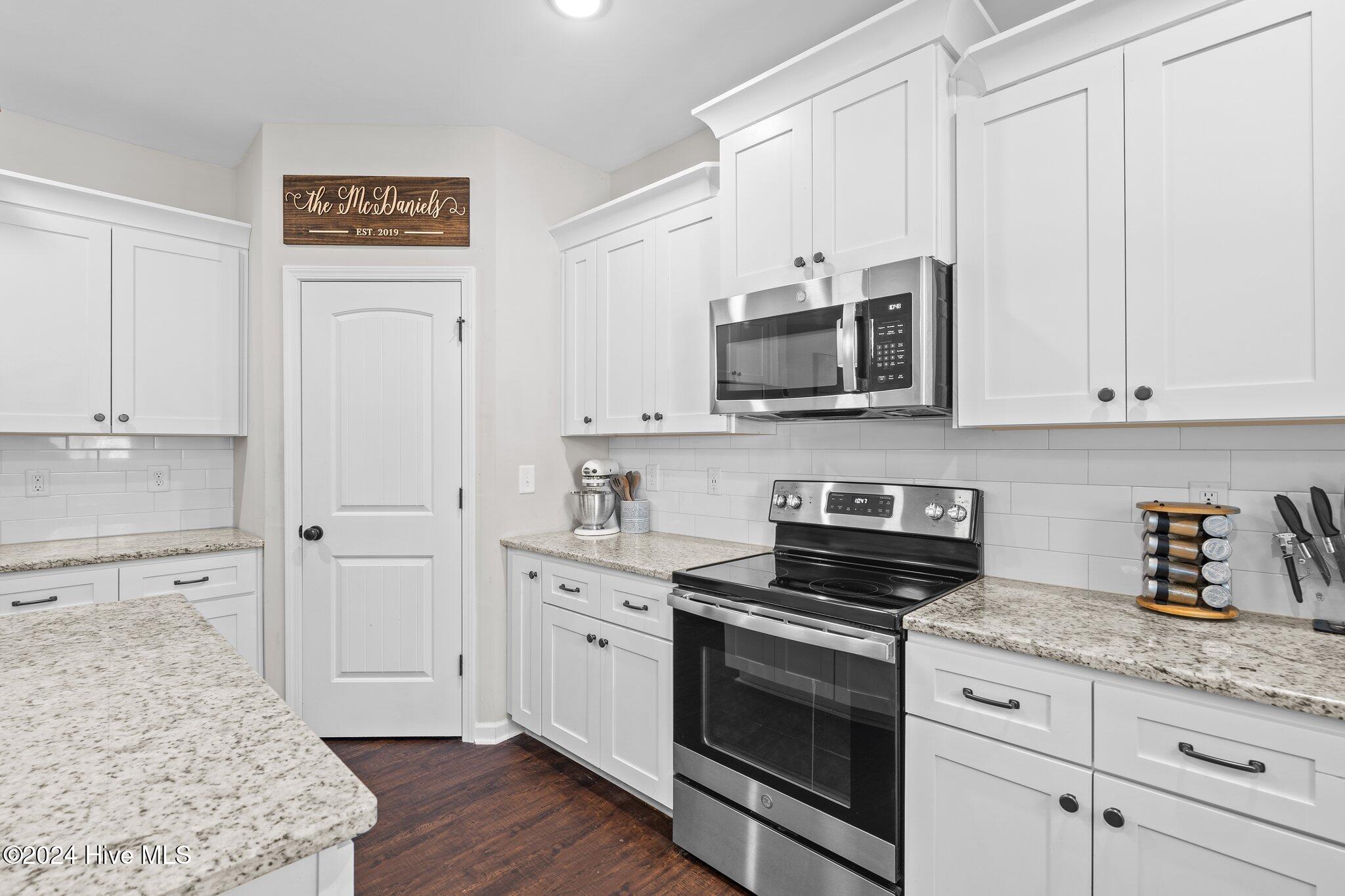 6983 Calloway Road Aberdeen, NC 28315 - Photo 29 of 51 31-web-or-mls-DSC07697