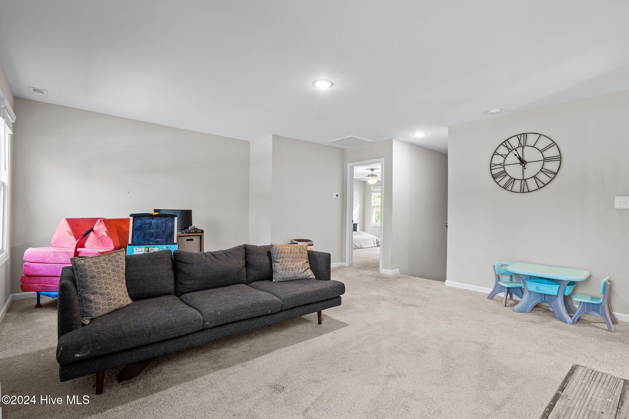 6983 Calloway Road Aberdeen, NC 28315 - Photo 38 of 51 40-web-or-mls-DSC07733