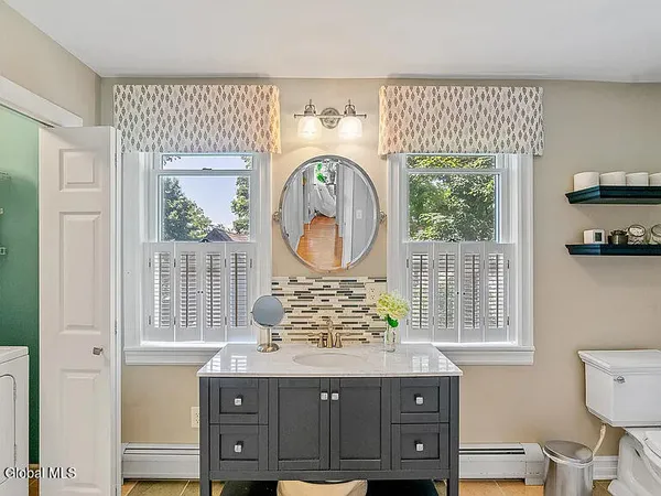 $3,400 | 64 Second Street, Saratoga Springs, NY 12866