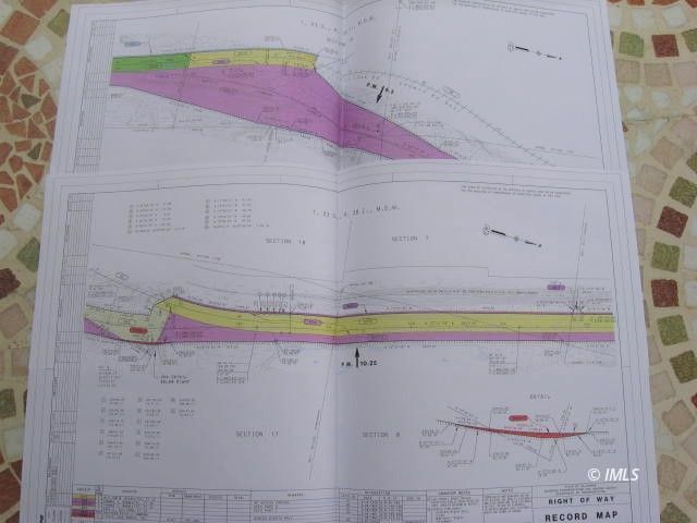 350 Little Lake Road Inyokern, CA 93527 - Photo 6 of 26 a bathroom with a bathtub and a shower