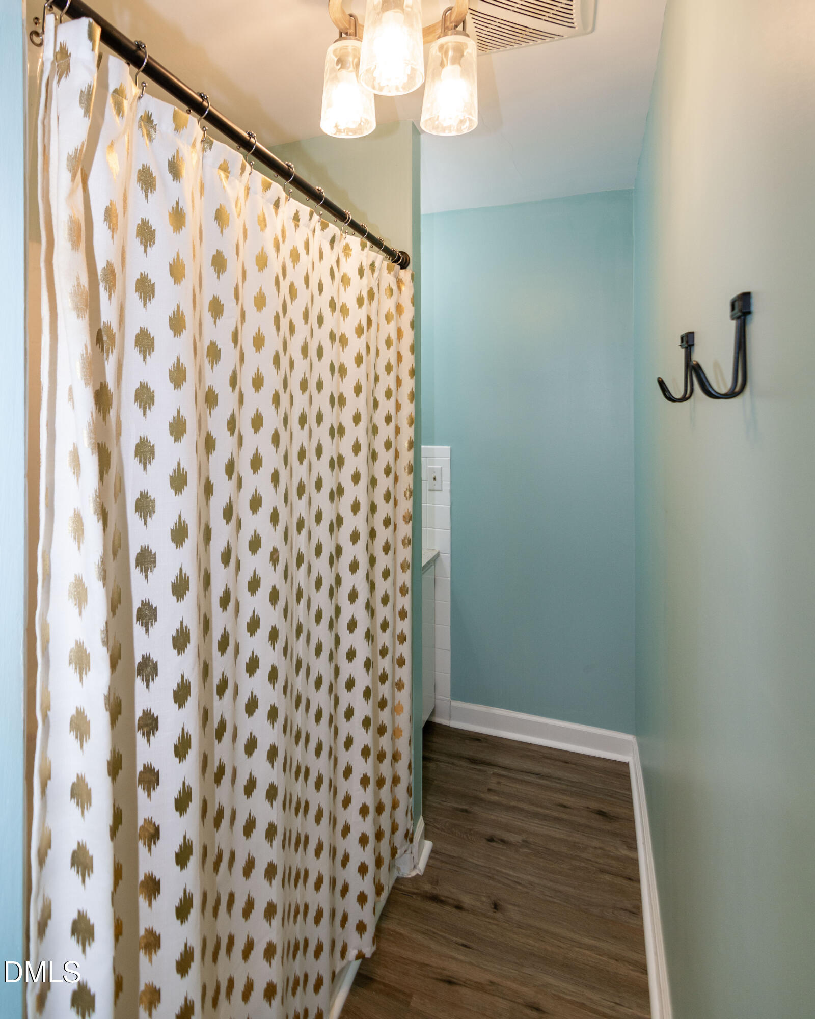 1009 Old Ferrell Road Knightdale, NC 27545 - Photo 19 of 42 a view of a bathroom