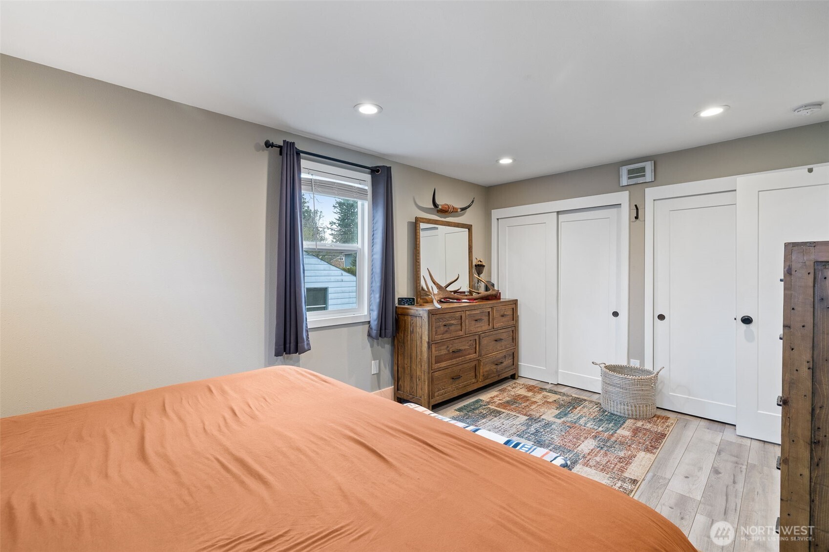 6303 Elliott Way Everett, WA 98203 - Photo 14 of 32