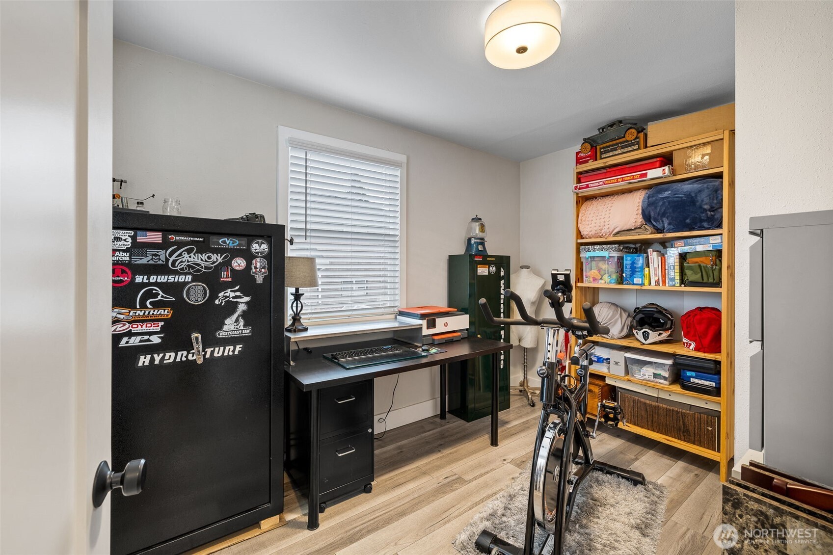 6303 Elliott Way Everett, WA 98203 - Photo 18 of 32