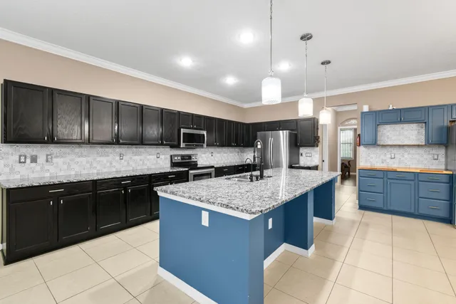 $660,000 | 1842 Southwest Lofgren Avenue, Port St. Lucie, FL 34953