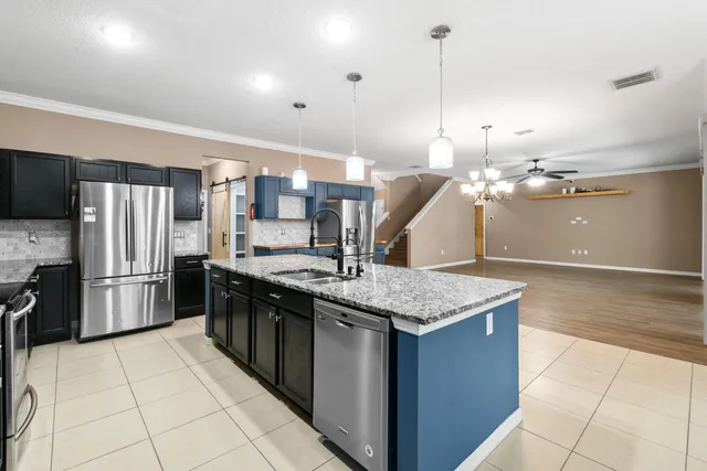 $660,000 | 1842 Southwest Lofgren Avenue, Port St. Lucie, FL 34953