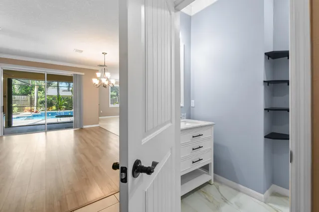 $660,000 | 1842 Southwest Lofgren Avenue, Port St. Lucie, FL 34953