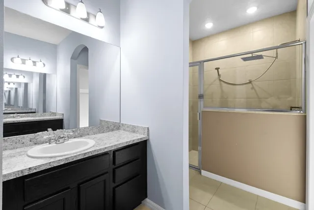 $660,000 | 1842 Southwest Lofgren Avenue, Port St. Lucie, FL 34953