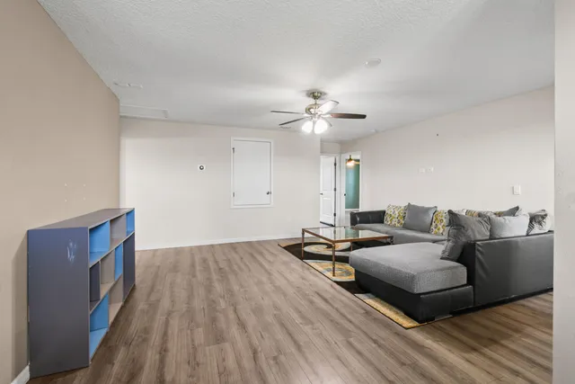 $660,000 | 1842 Southwest Lofgren Avenue, Port St. Lucie, FL 34953