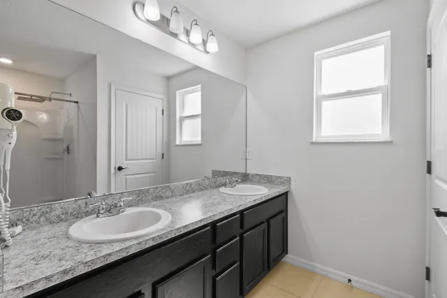 $660,000 | 1842 Southwest Lofgren Avenue, Port St. Lucie, FL 34953