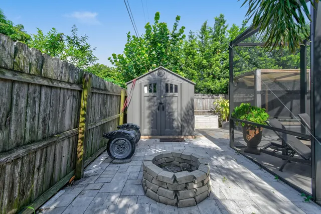 $660,000 | 1842 Southwest Lofgren Avenue, Port St. Lucie, FL 34953