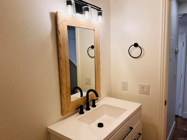 $4,495 | 4587 Cove Drive, Carlsbad, CA 92008