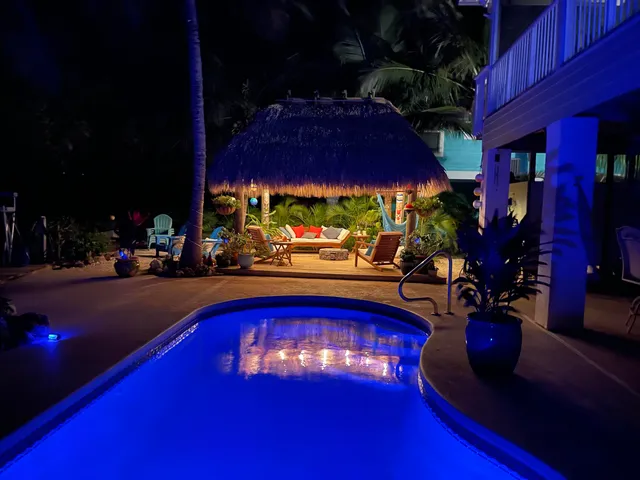 $1,300,000 | 537 Heck Avenue, Summerland Key, FL 33042