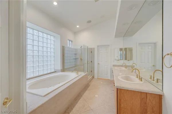 $3,195 | 601 Summer Mesa Drive, Las Vegas, NV 89144