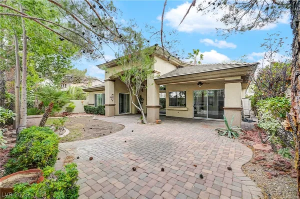 $3,195 | 601 Summer Mesa Drive, Las Vegas, NV 89144