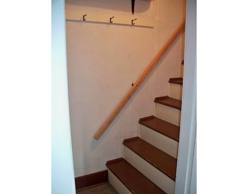 23 Heroult Road Worcester, MA 01606 - Photo 8 of 24 Gallery Image 8