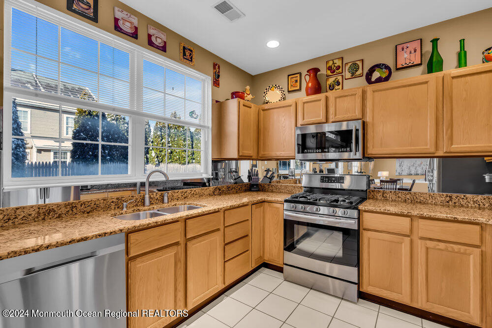 21 Vanderveer Road Freehold, NJ 07728 - Photo 19 of 63 029_ey208285