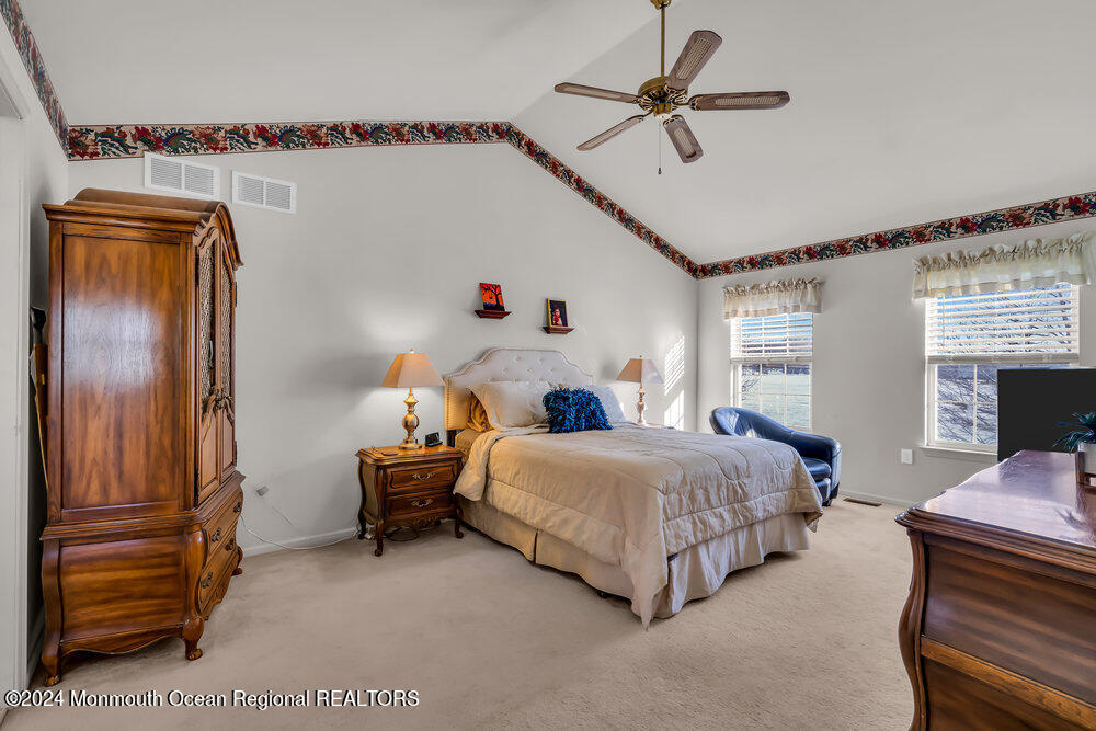 21 Vanderveer Road Freehold, NJ 07728 - Photo 37 of 63 050_ey208395