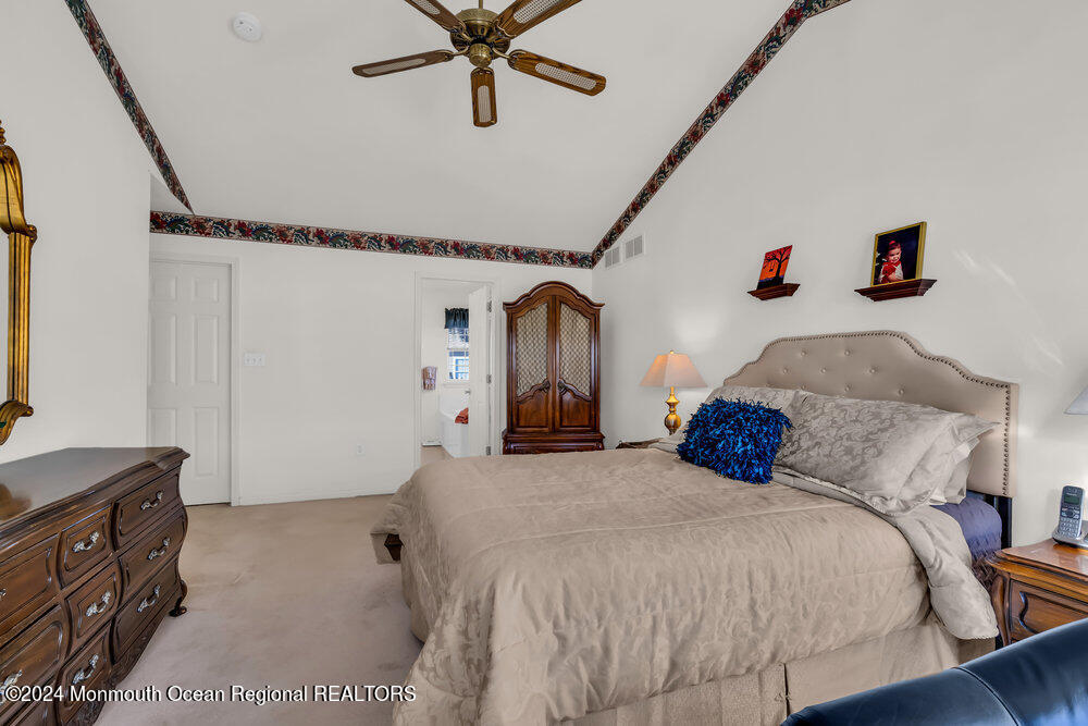 21 Vanderveer Road Freehold, NJ 07728 - Photo 38 of 63 051_ey208400