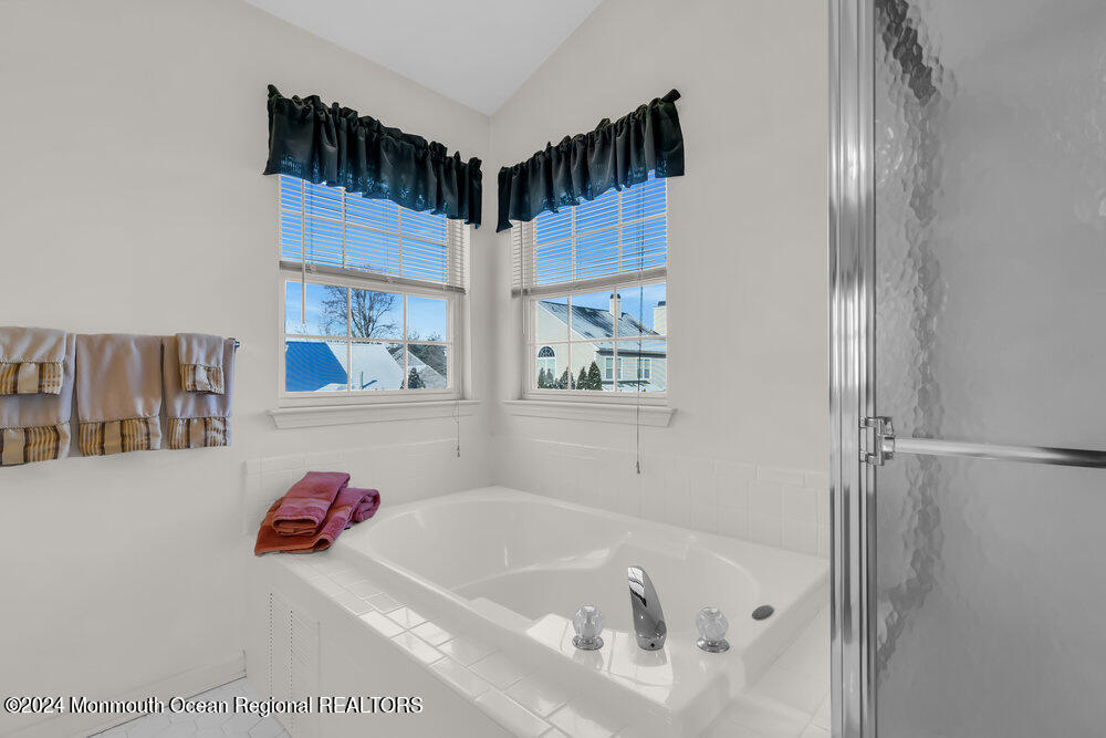 21 Vanderveer Road Freehold, NJ 07728 - Photo 43 of 63 056_ey208425