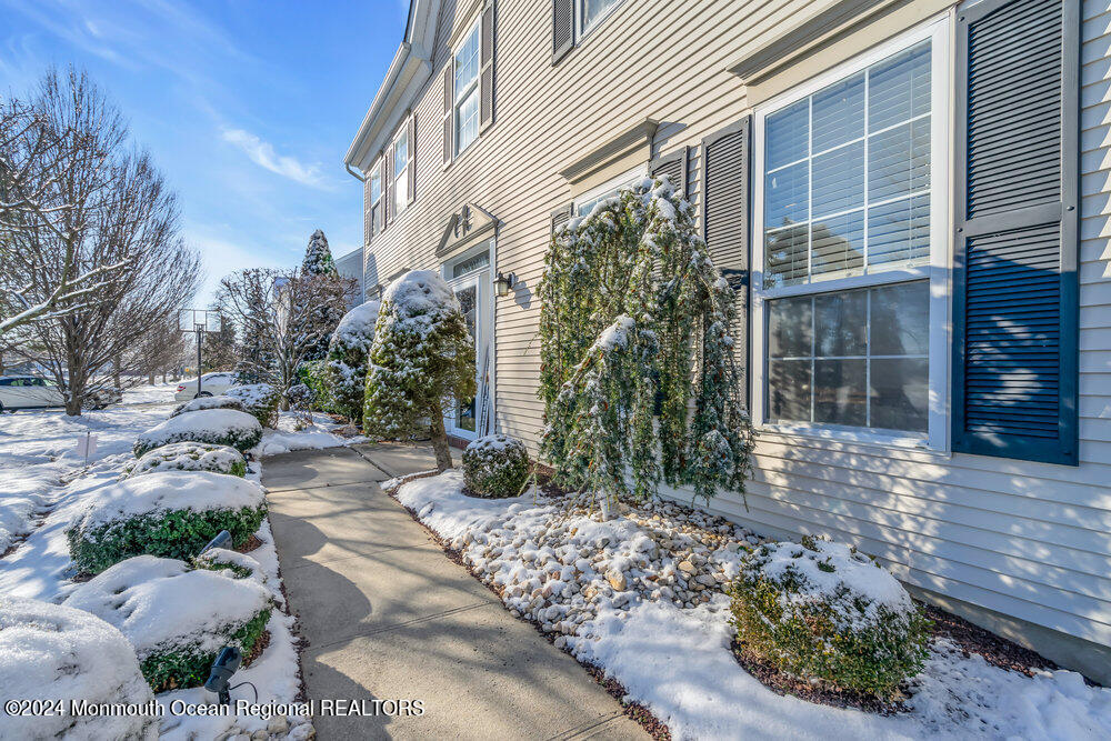 21 Vanderveer Road Freehold, NJ 07728 - Photo 6 of 63 004_ey208467