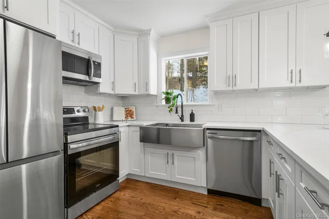 $625,000 | 102 Ridge Road, Cortlandt Manor, NY 10567