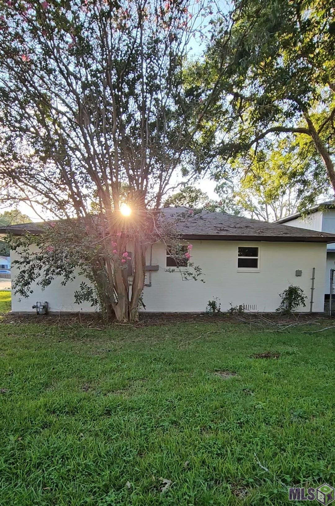 1207 Oriole Street Baton Rouge, LA 70807 - Photo 3 of 31 Gallery Image 3