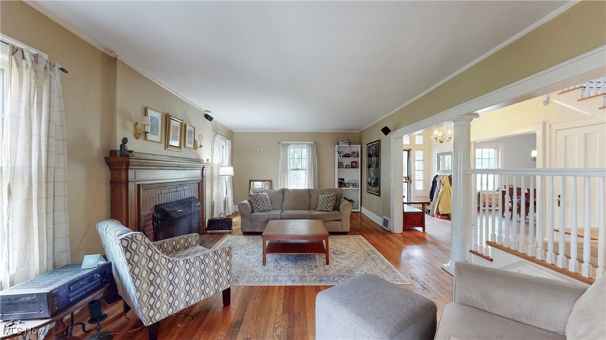 3004 Warrington Road Cleveland, OH 44120 - Photo 14 of 50 Gallery Image 14