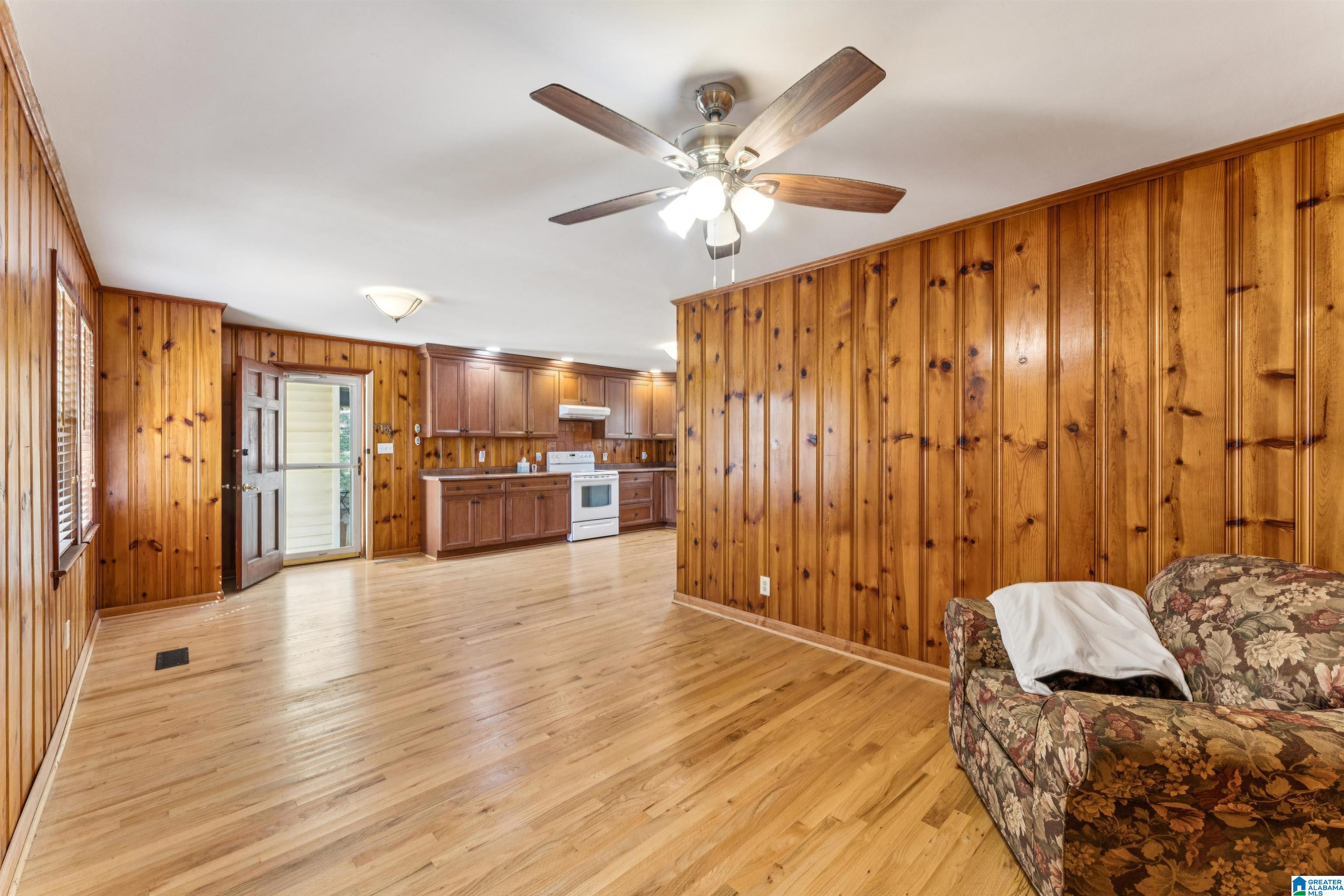323 Highway 231 Vincent, AL 35178 - Photo 2 of 37