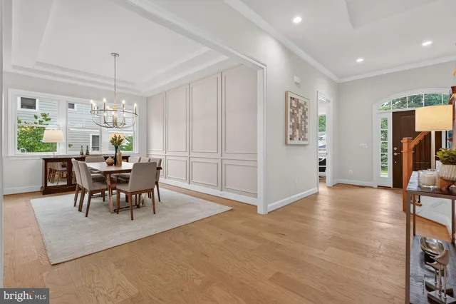 $2,299,900 | 906 Frederick Street Southwest, Vienna, VA 22180