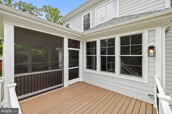 $2,365,000 | 906 Frederick Street Southwest, Vienna, VA 22180