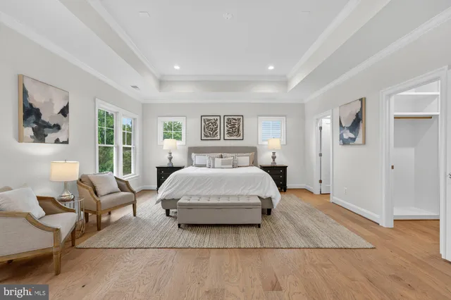 $2,299,900 | 906 Frederick Street Southwest, Vienna, VA 22180