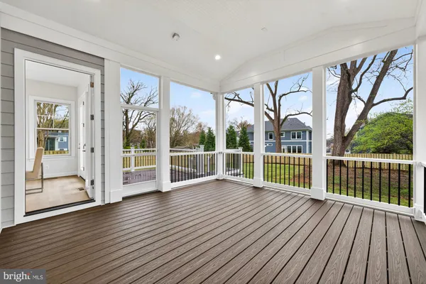 $2,365,000 | 906 Frederick Street Southwest, Vienna, VA 22180