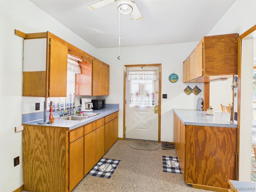 4467 Kings Mill Road North Branch, MI 48461 - Photo 11 of 38
