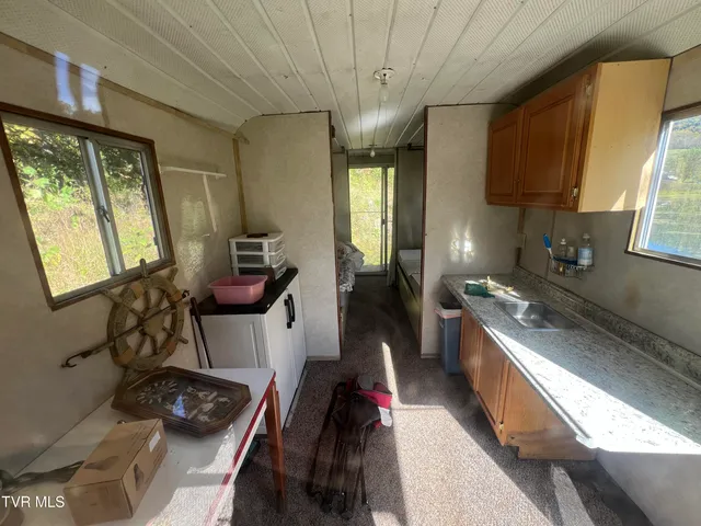 $210,000 | 255 Central Heights Road, Blountville, TN 37617