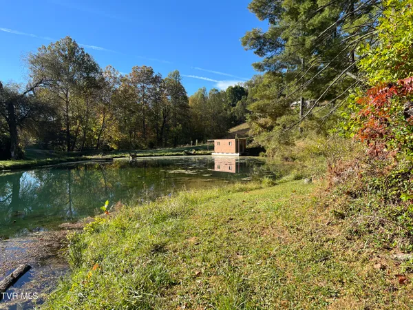 $210,000 | 255 Central Heights Road, Blountville, TN 37617
