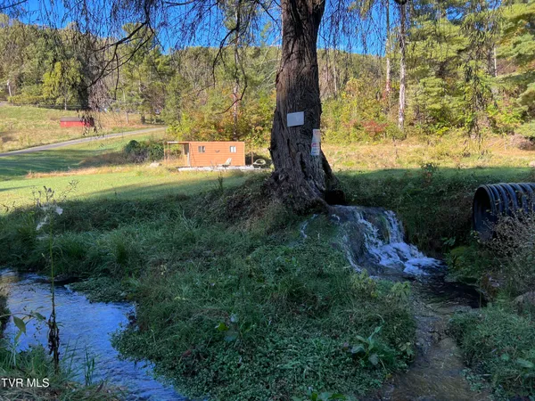 $210,000 | 255 Central Heights Road, Blountville, TN 37617