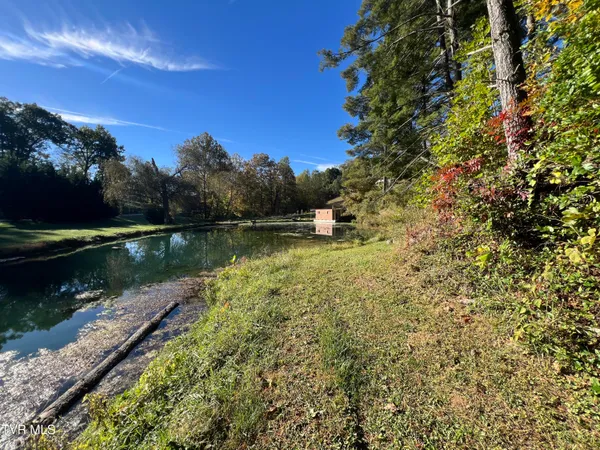 $210,000 | 255 Central Heights Road, Blountville, TN 37617