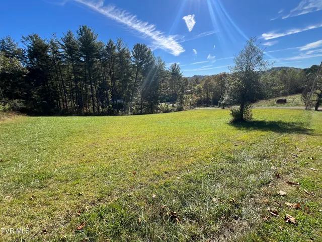 $210,000 | 255 Central Heights Road, Blountville, TN 37617