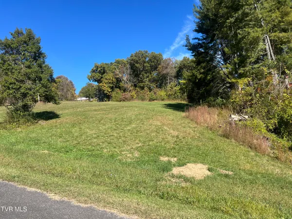 $210,000 | 255 Central Heights Road, Blountville, TN 37617