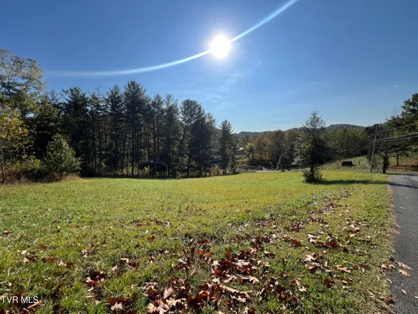 $210,000 | 255 Central Heights Road, Blountville, TN 37617