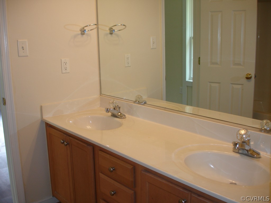 319 Ridge Road Colonial Heights, VA 23834 - Photo 14 of 23 Gallery Image 14