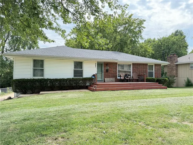 $270,000 | 6609 East 129th Street, Grandview, MO 64030