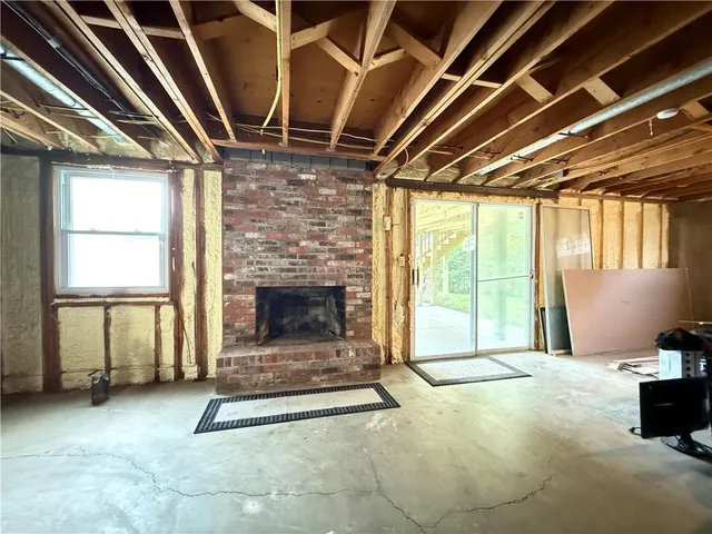 $270,000 | 6609 East 129th Street, Grandview, MO 64030