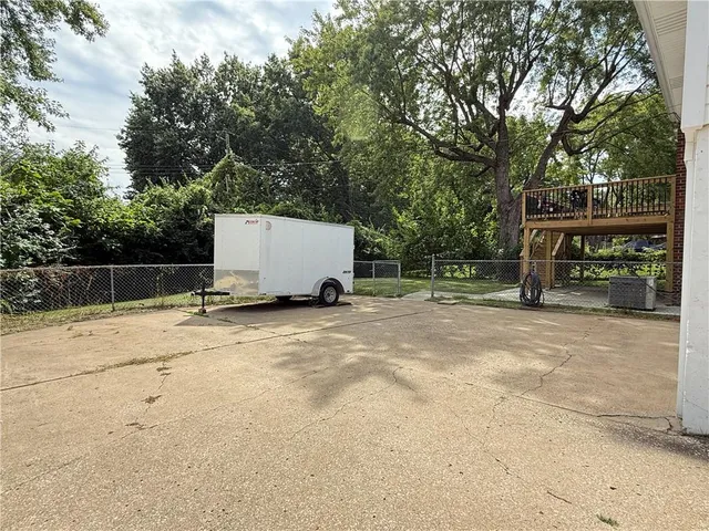 $270,000 | 6609 East 129th Street, Grandview, MO 64030