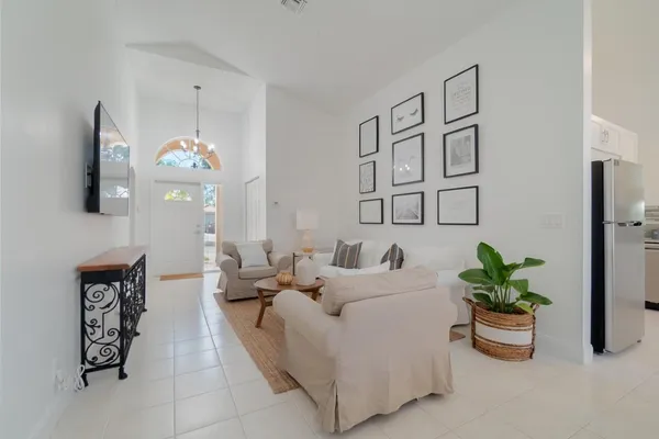 $3,000 | 1840 Capeside Circle, Wellington, FL 33414